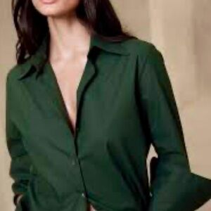 Banana republic green blouse long sleeve size 00